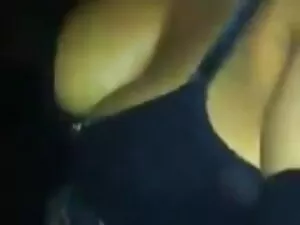 Addely सेक्सी पिक्चर ...